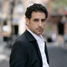 El tenor Juan Diego Flórez protagoniza mañana junto a la OSCyL una gala lírica, bajo la dirección de Guillermo García Calvo