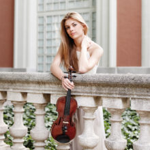 La OSCyL dirigida por Joana Carneiro y con la vallisoletana Roxana Wisniewska como solista de violín en los conciertos de Abono 14 de esta semana
