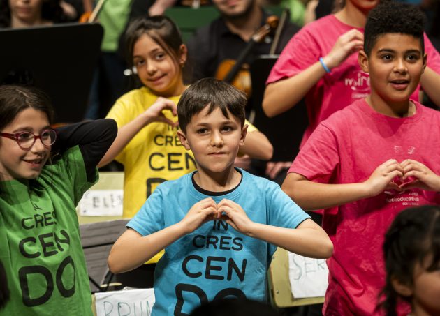 In Crescendo. Proyecto coral y orquestal