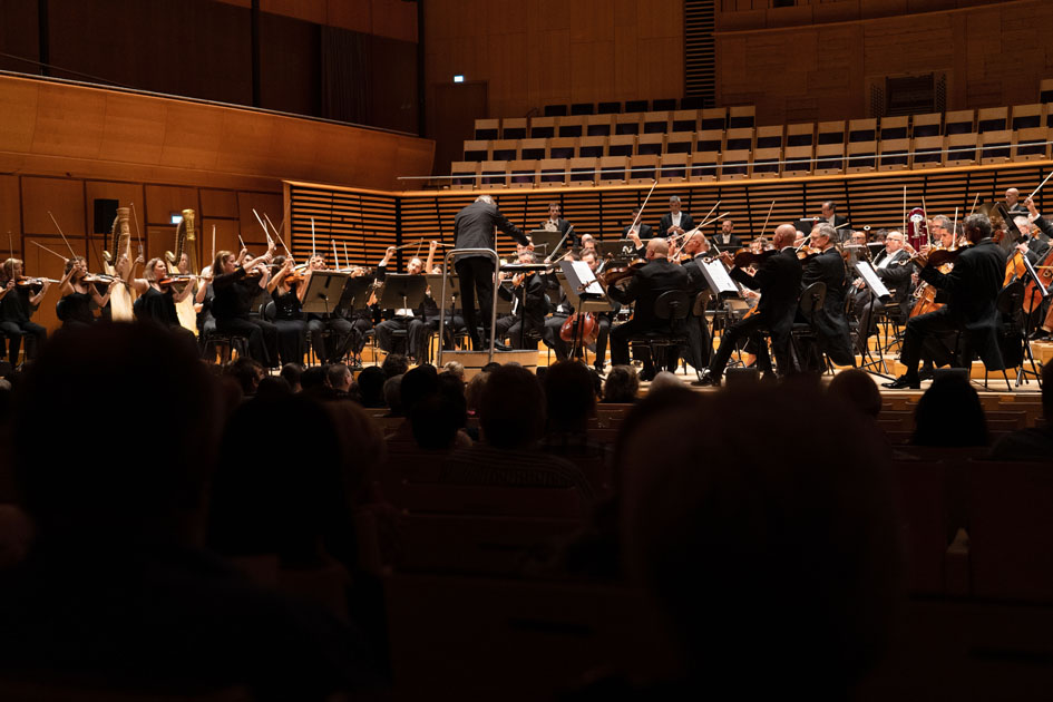 Castilla y Leyon Symphony Orchestra-13