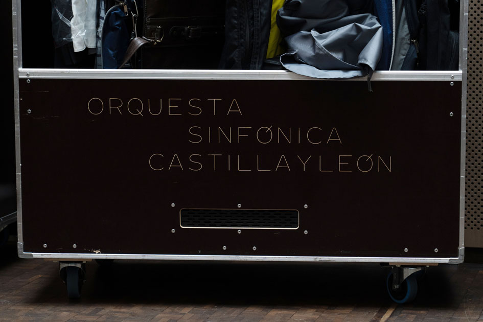 Castilla y Leyon Symphony Orchestra-2