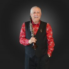 El saxofonista cubano Paquito D’Rivera y la OSCyL funden jazz latino, folk y música clásica bajo la dirección de Carlos Miguel Prieto